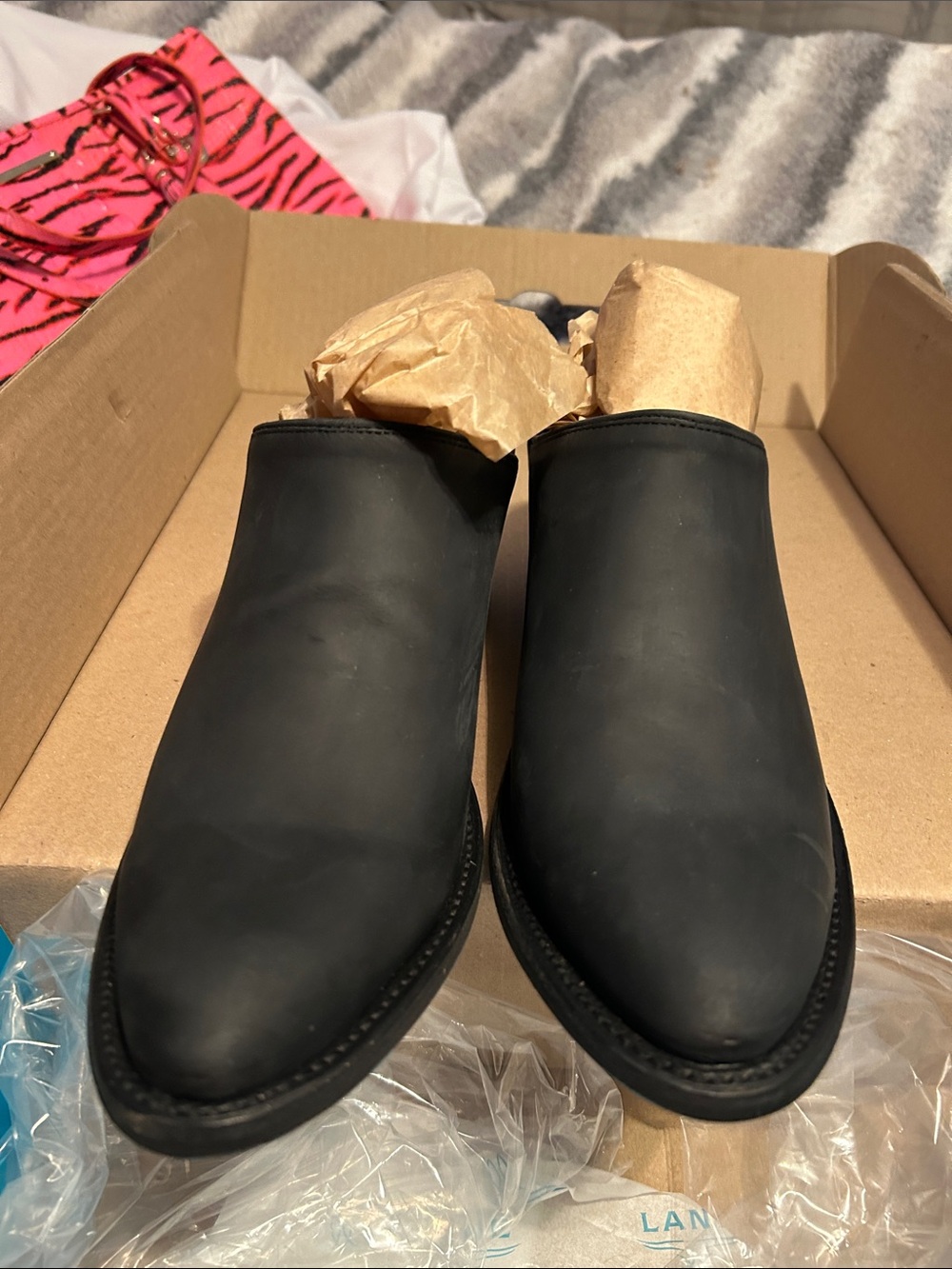 Sleek Black Slip-On Women's Mules